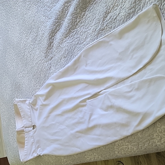 36C Shapewear slip - Picture 3 of 4